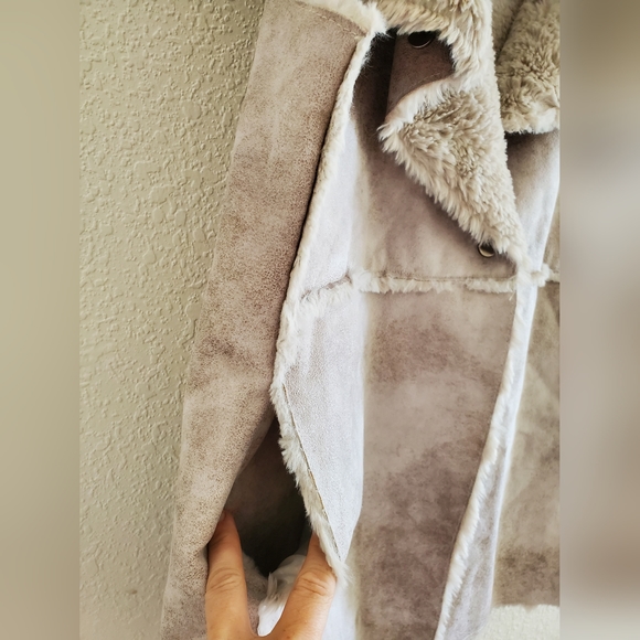 Dylan Women Gray Faux-Suede Shearling Sleeveless Vest Jacket Coat M - Picture 5 of 9